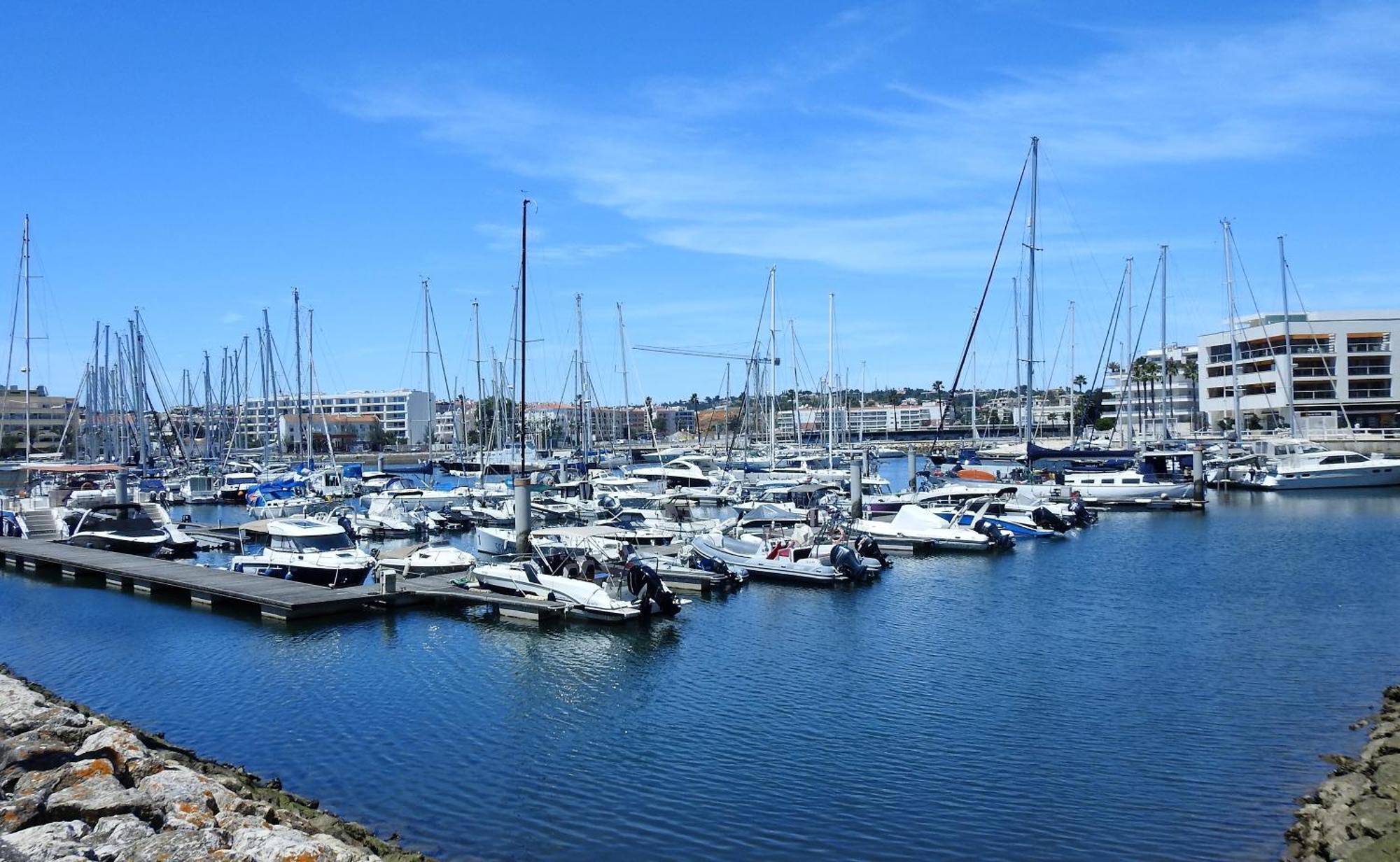Kates Place By Lagos Marina Екстер'єр фото
